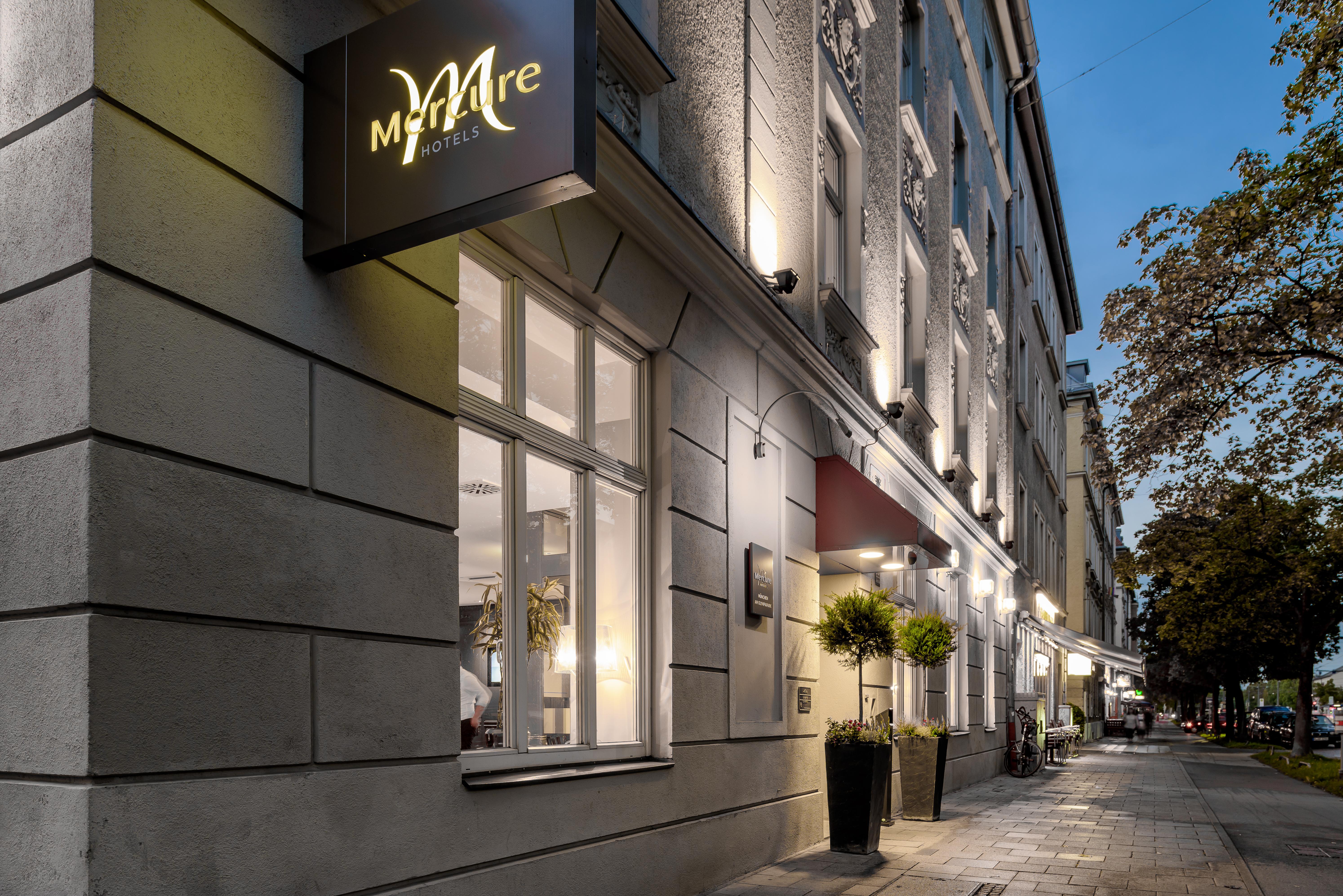 Mercure Muenchen Am Olympiapark Hotel Exterior photo